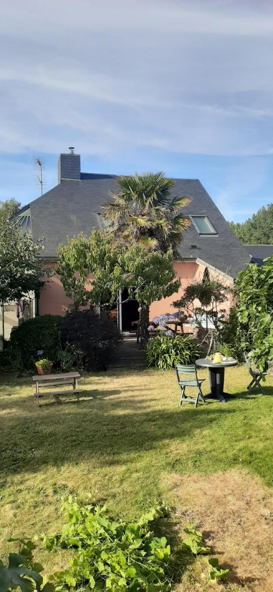 La Maison Rose - Avec Grand Jardin Clos A 300M De La Mer Hauteville-sur-Mer Eksteriør bilde